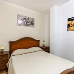With Veranda And Private Parking Apartamento