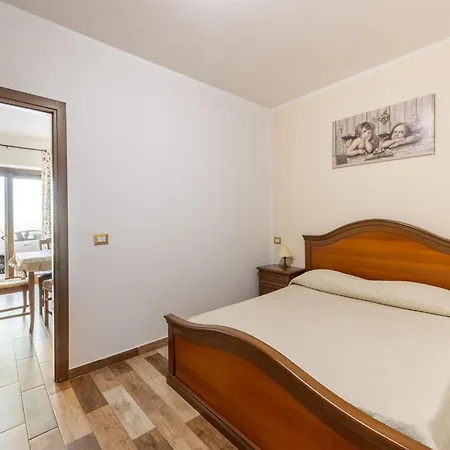 Apartment With Veranda And Private Parking Castelsardo