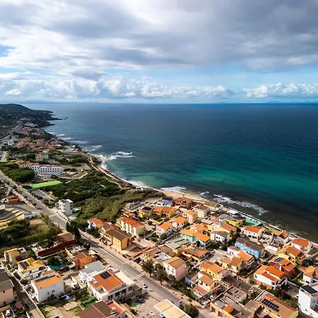 With Veranda And Private Parking Castelsardo